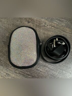 Women’s rhinestone thigh bag